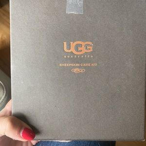UGG Sheepskin Care Kit